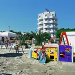 Отель Argentina 3*